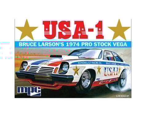 MPC828 1/25 Bruce Larson USA-1 Pro Stock Vega