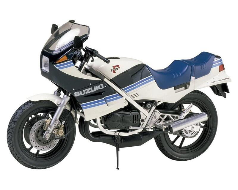 TAM14024 Tamiya Suzuki RG250R 1/12 Motorcycle Model Kit