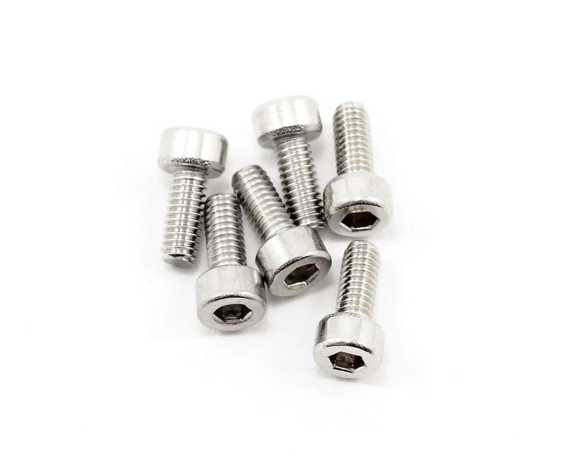 CLN3332 CRC 2.5x6mm Cap Head Screw (6)