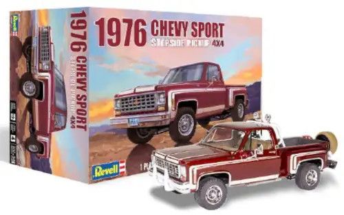 RMX854486 1/24 76 Chevy Sport Stepside Pickup 4X4