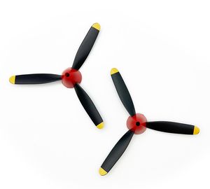 RGRA1344 3-Blade Propeller &amp; Spinner P-40 Warhawk (2)