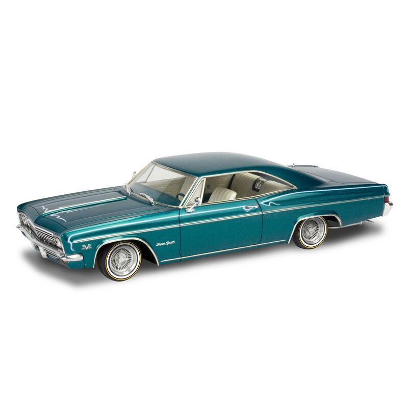 RMX854497  1/25 66 Chevy Impala SS 396 2N1