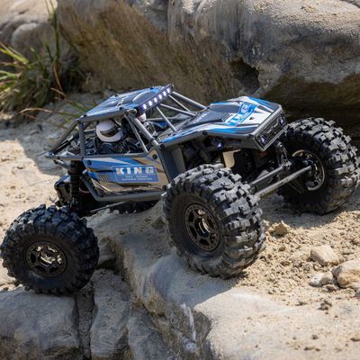 AXI-1750T1 1/18 UTB18 Capra 4WS 4WD Trail Buggy RTR with Battery &amp; Charger, Blue