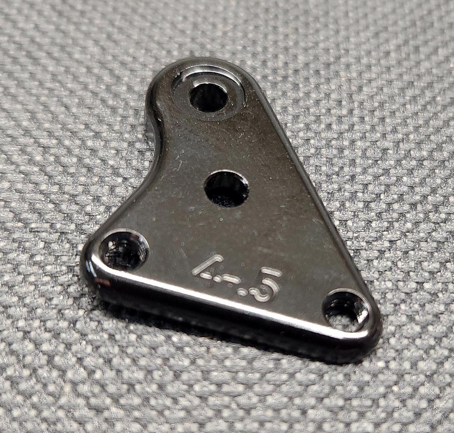 CLN3036 4 -.5 Caster/Camber Plate- Left only (MetriCKs)