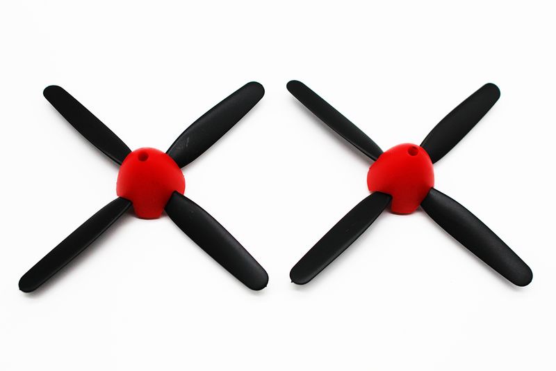 RGRA1625 4-Blade Prop &amp; Spinner - Prop Saver Version (2); P-51D BL