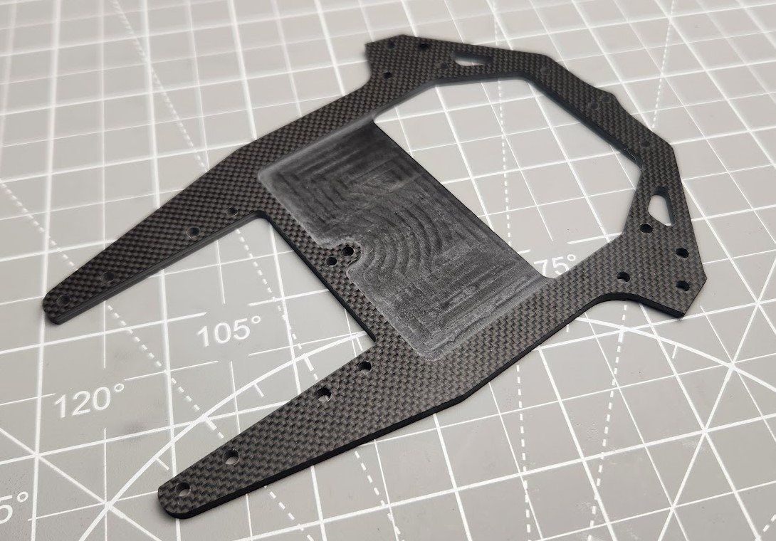 CLN3006 3mm carbon pocketed upper deck, milled 1mm for ride height, narrow track
