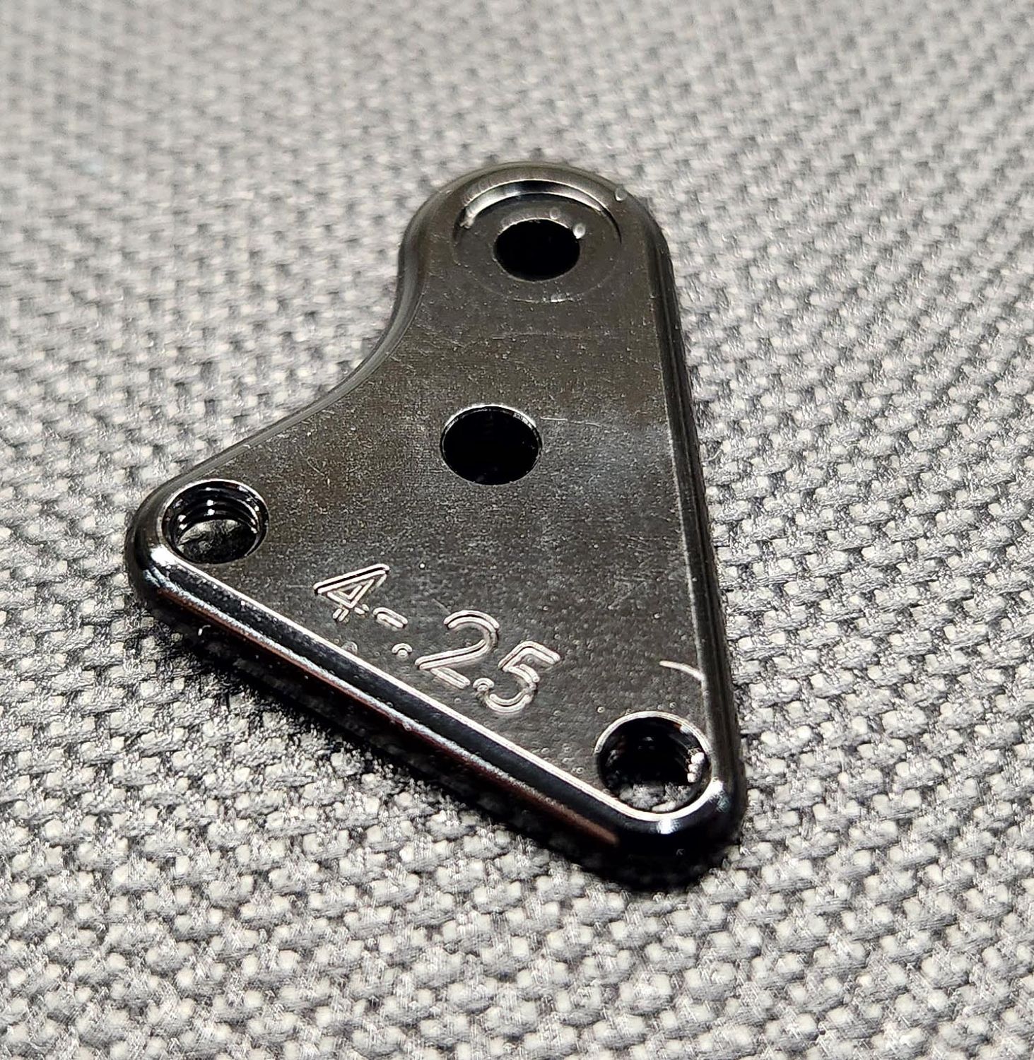 CLN3034 CRC MetriCKs Left Caster/Camber Plate (4 -.25)