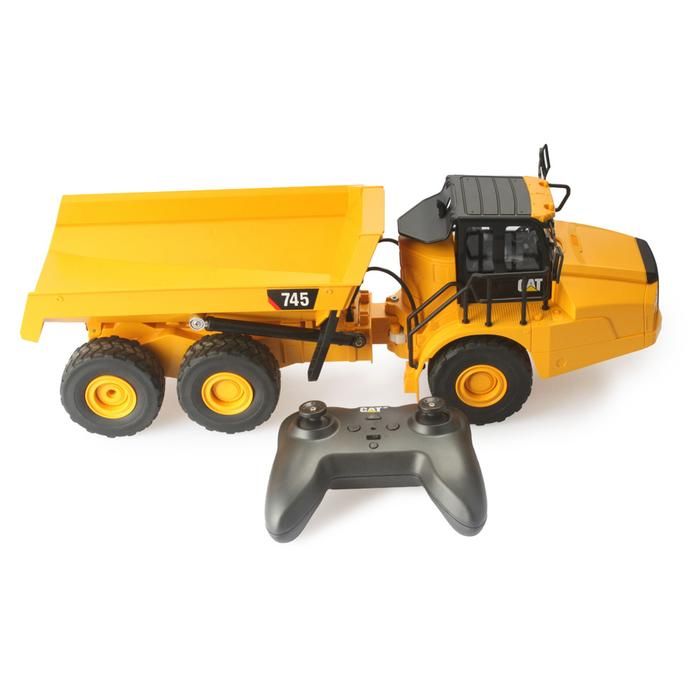 DCM25004 CAT 1/24 Scale RC 745 Articulated Truck