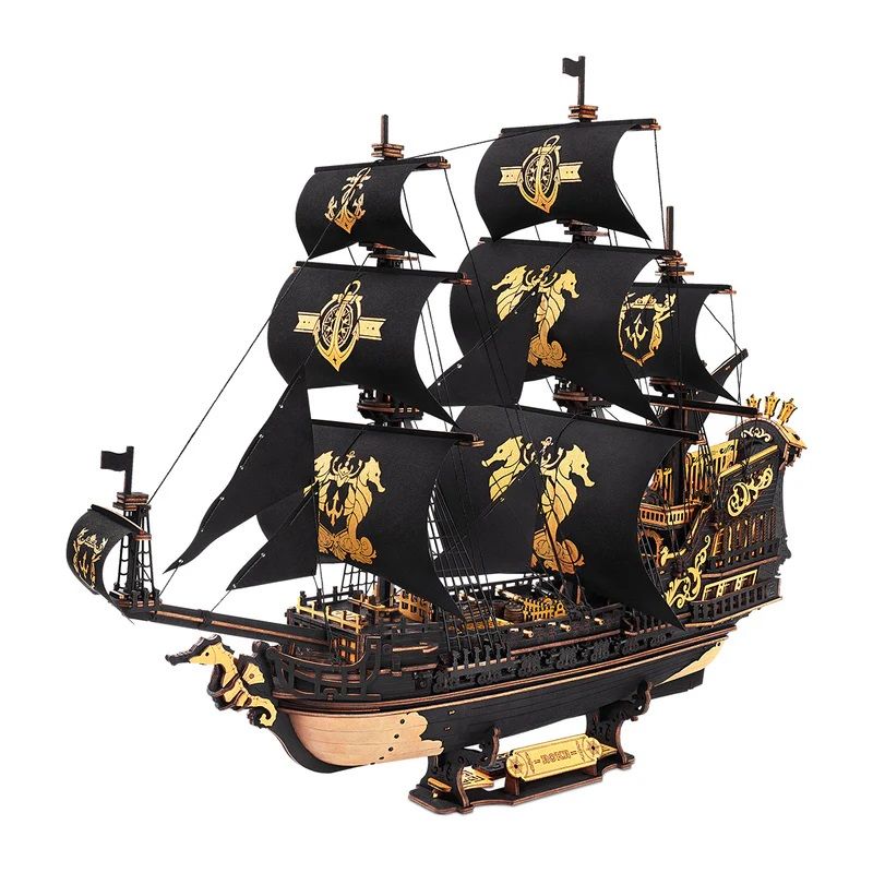 ROEMCB02 The Seahorse Barque Sailing Ship Scale Model Vehicle
