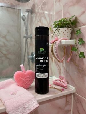 SHAMPOO DETOX