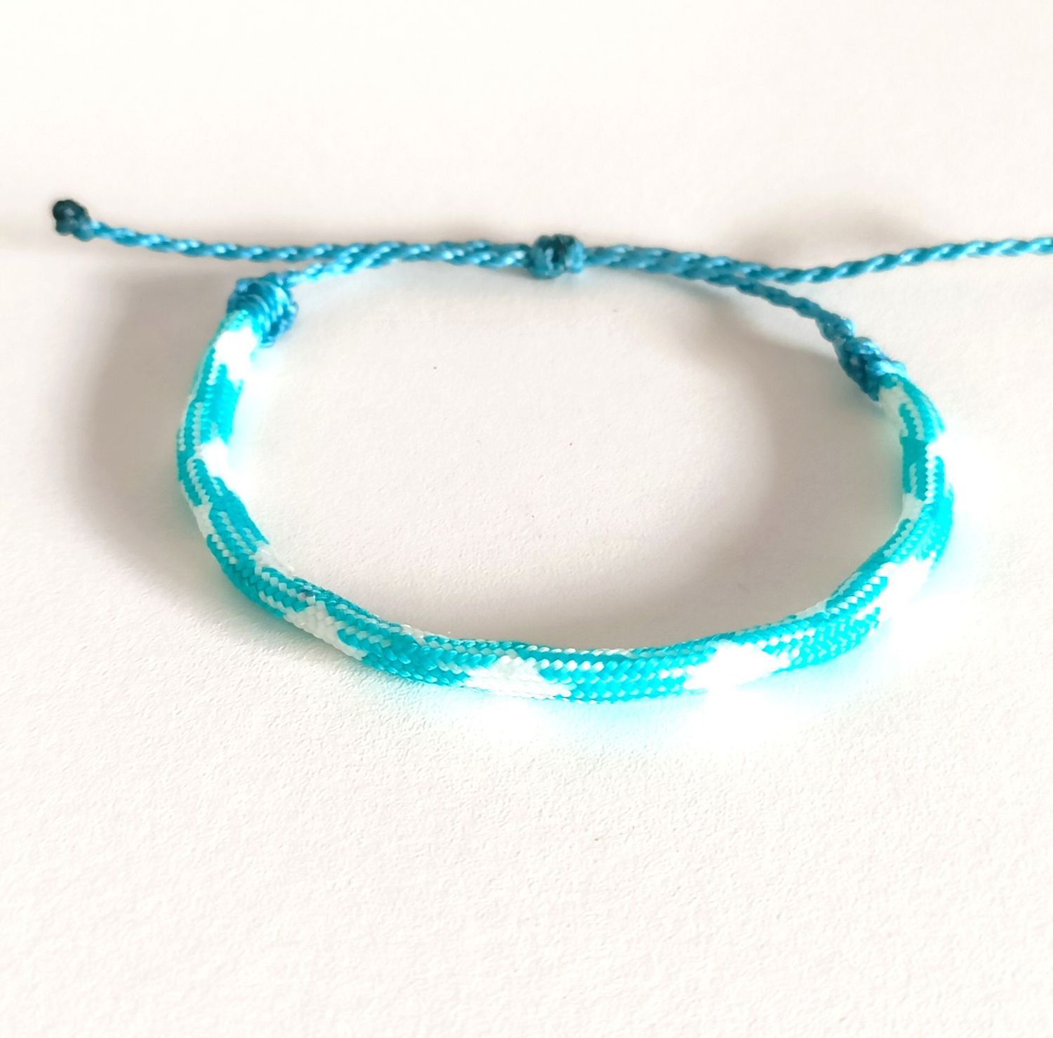 Azul-blanco