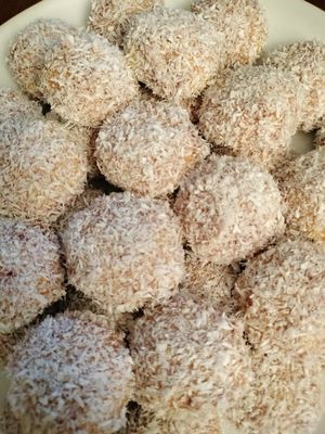 Sablés fraise / Noix de Coco Sablés fraise / Noix de Coco