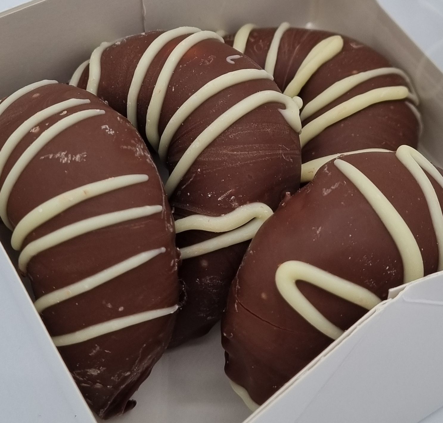 Cornes de Gazelles Chocolat (4 pièces) Cornes de Gazelles Chocolat (4 pièces)