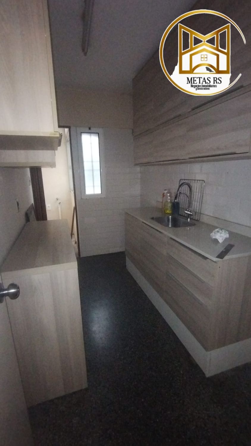 APARTAMENTO PRÓXIMO A NUEVO CENTRO