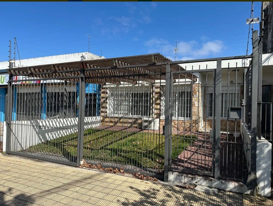 MALVIN , CASA, DOS DORMITORIOS, VENTA