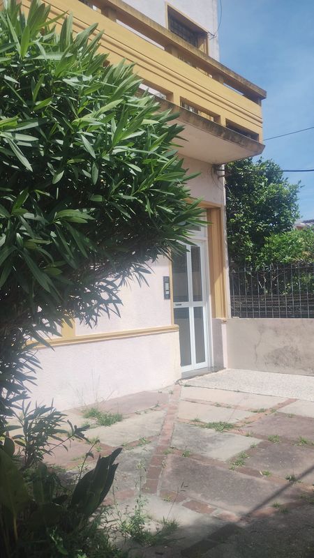 ALQUILER, APTO MALVIN