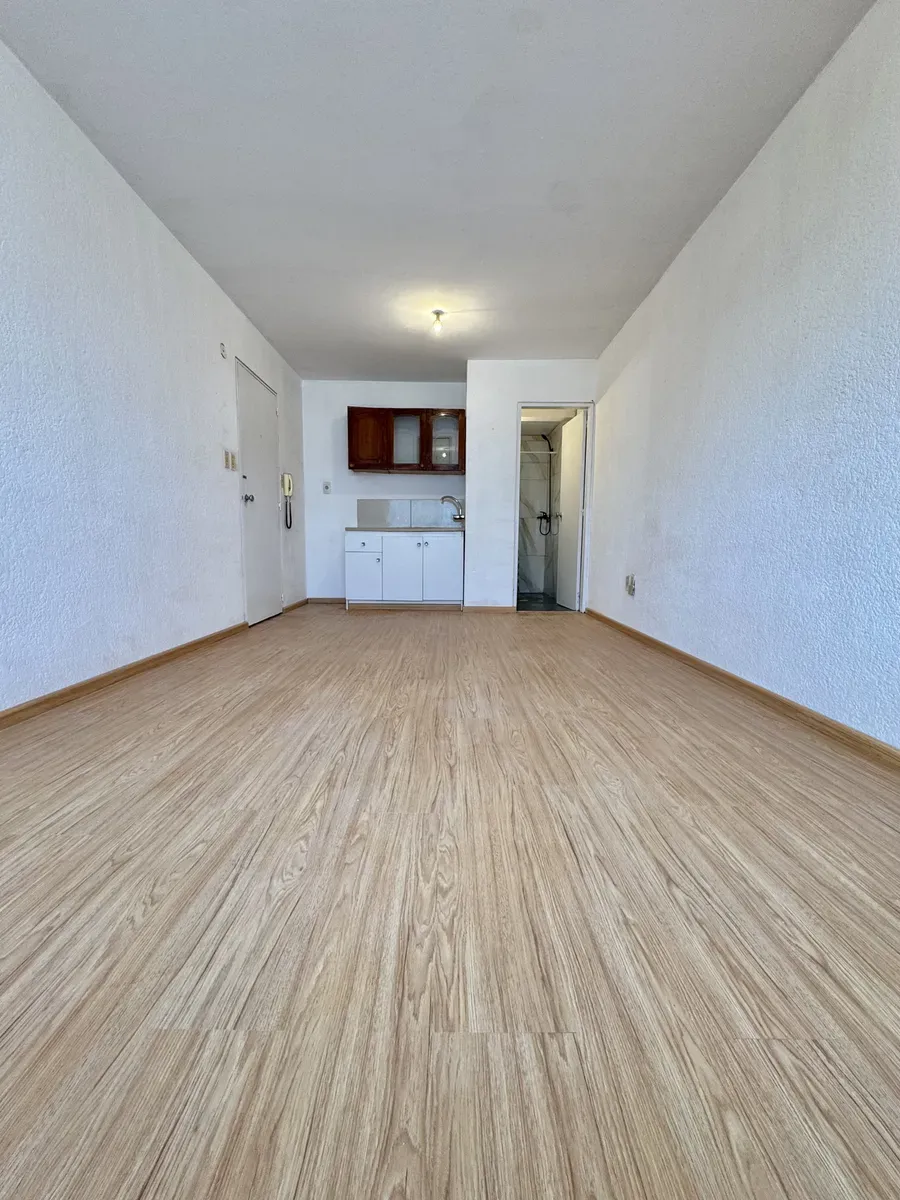 Hermoso Apartamento Monoambiente en el Centro - A pasos de la ORT
