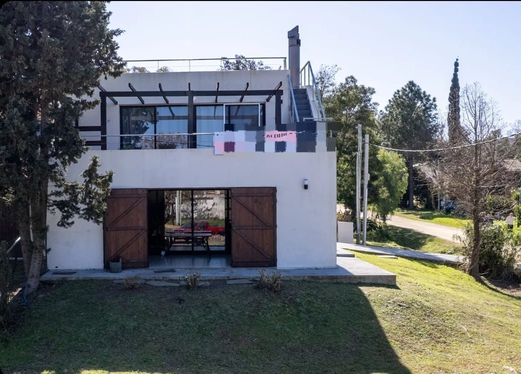 CASA 2 DORM. EN PLAYA HERMOSA A POCAS CUADRAS DEL MAR – TERRAZA CON VISTA, EXCELENTES TERMINACIONES