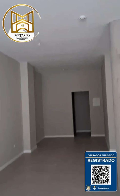 LOCAL COMERCIAL A ESTRENAR EN EL CENTRO – 48 M² AL FRENTE SOBRE CALLE PARAGUAY