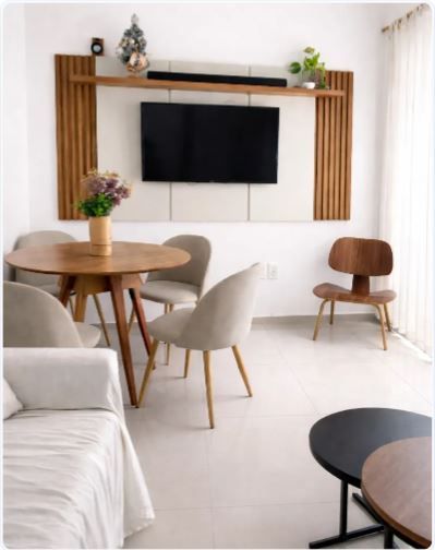 APARTAMENTO PUNTA CARRETAS  -DORM.  - PATIO EXCLUSIVO - GASTOS BAJOS