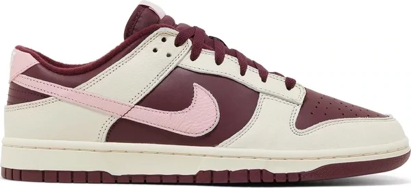 NIKE DUNK LOW PRM VALENTINES DAY