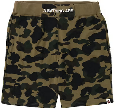 BAPE 1ST CAMO SWEAT SHORTS GREEN