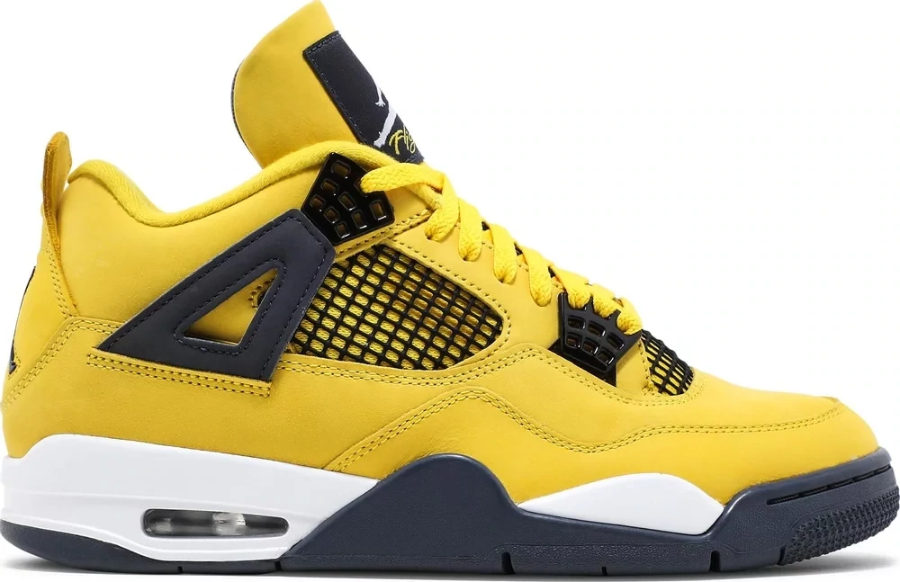 AJ 4 LIGHTNING