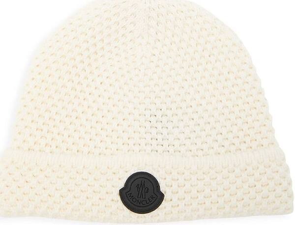MONCLER LOGO BEIGE KNIT BEANIE O/S
