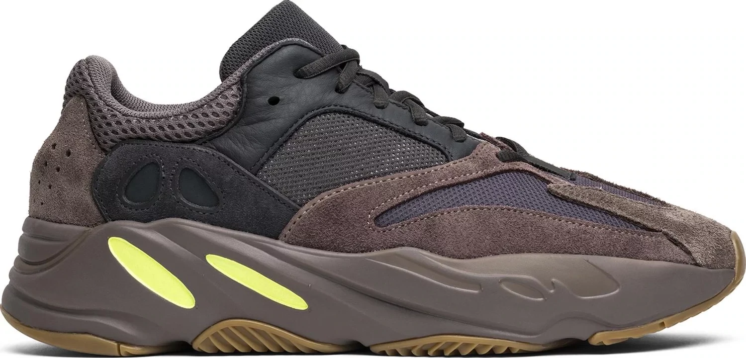 YEEZY 700 MAUVE