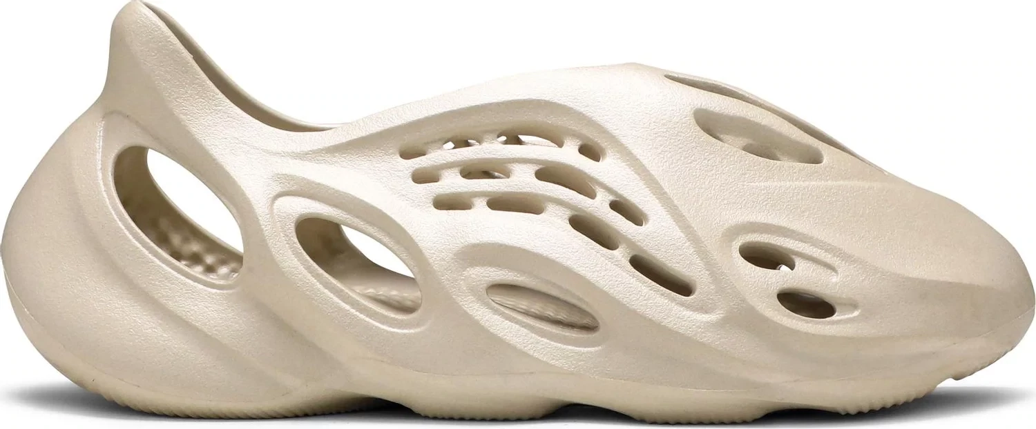 YEEZY FOAM RUNNER SAND