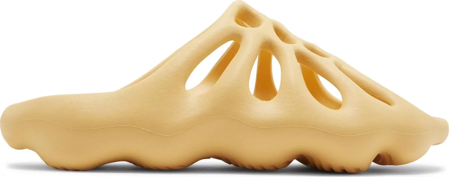 YEEZY 450 CREAM SLIDE
