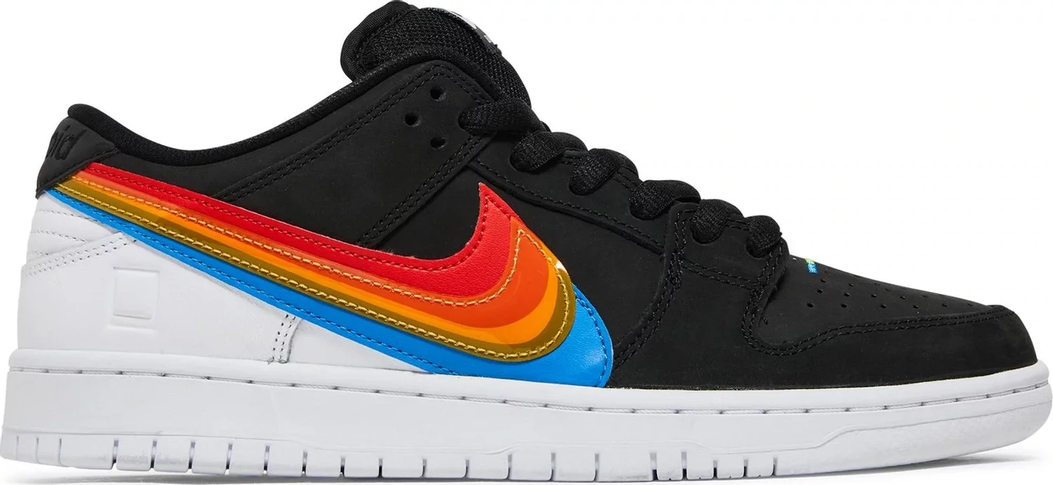 NIKE SB DUNK LOW POLAROID