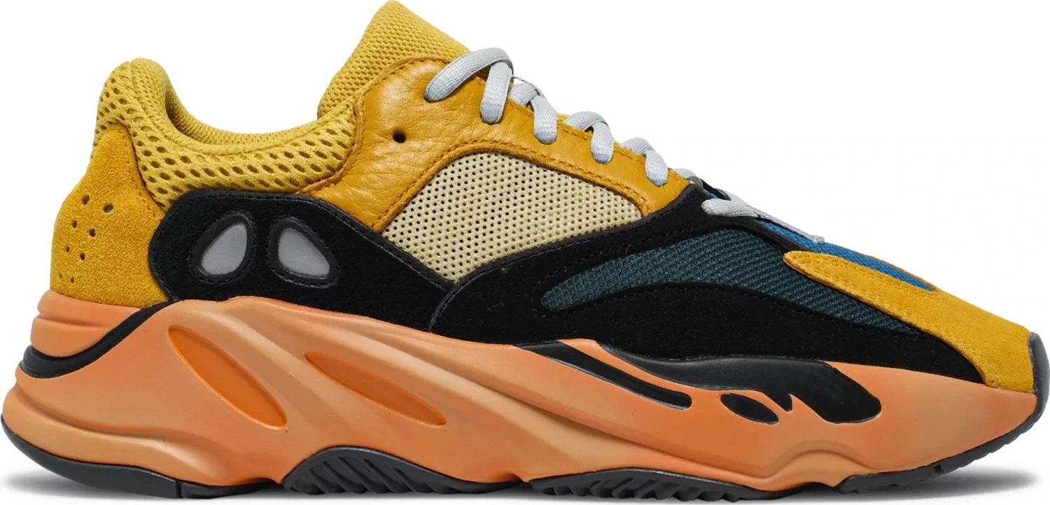 YEEZY 700 SUN