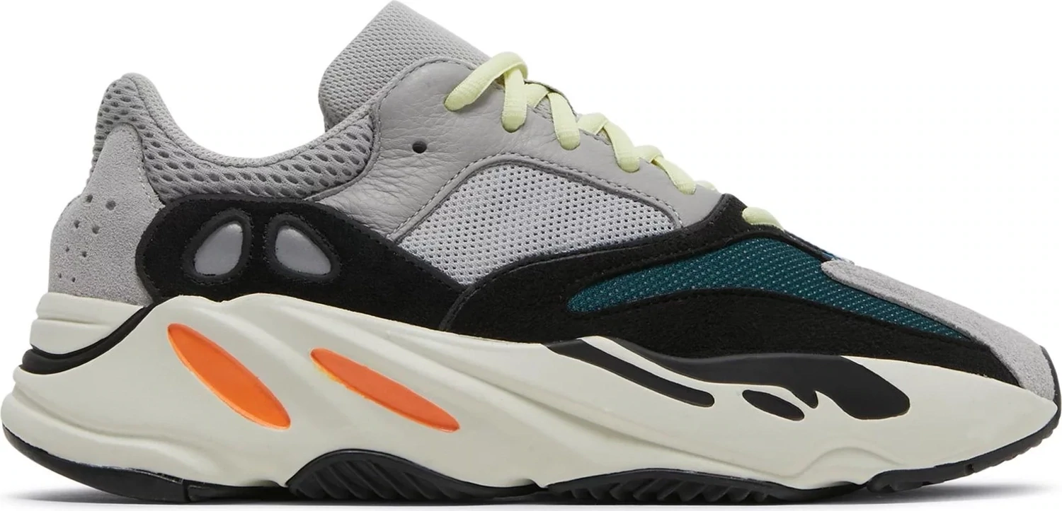 YEEZY 700 WAVE RUNNER
