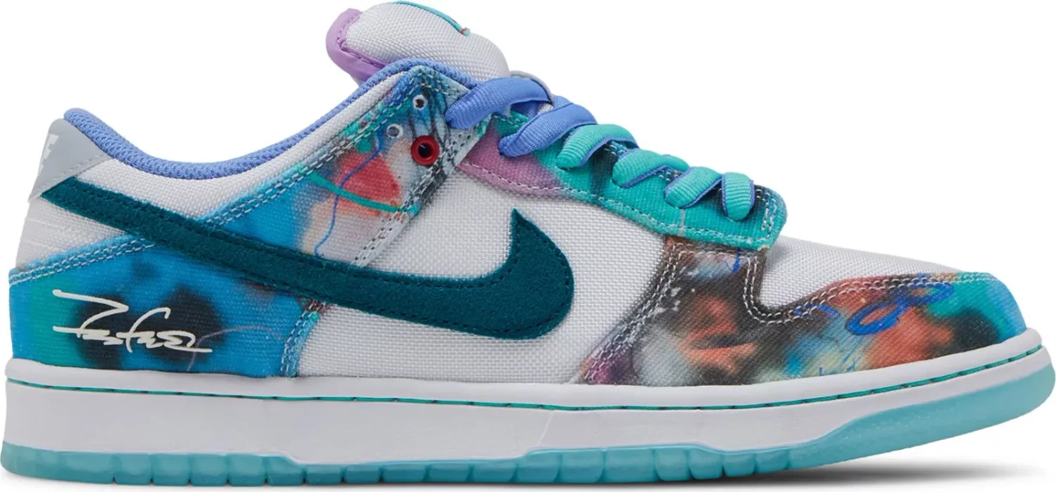 NIKE SB DUNK LOW FUTURA LABORATORIES BLEACHED AQUA