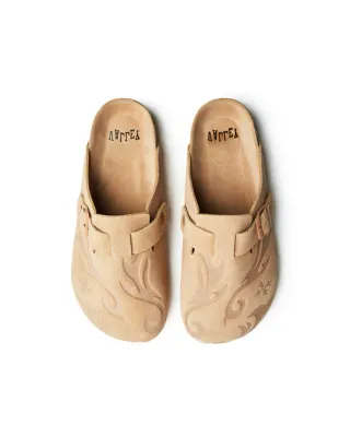 VALE TOBACCO CLOGS