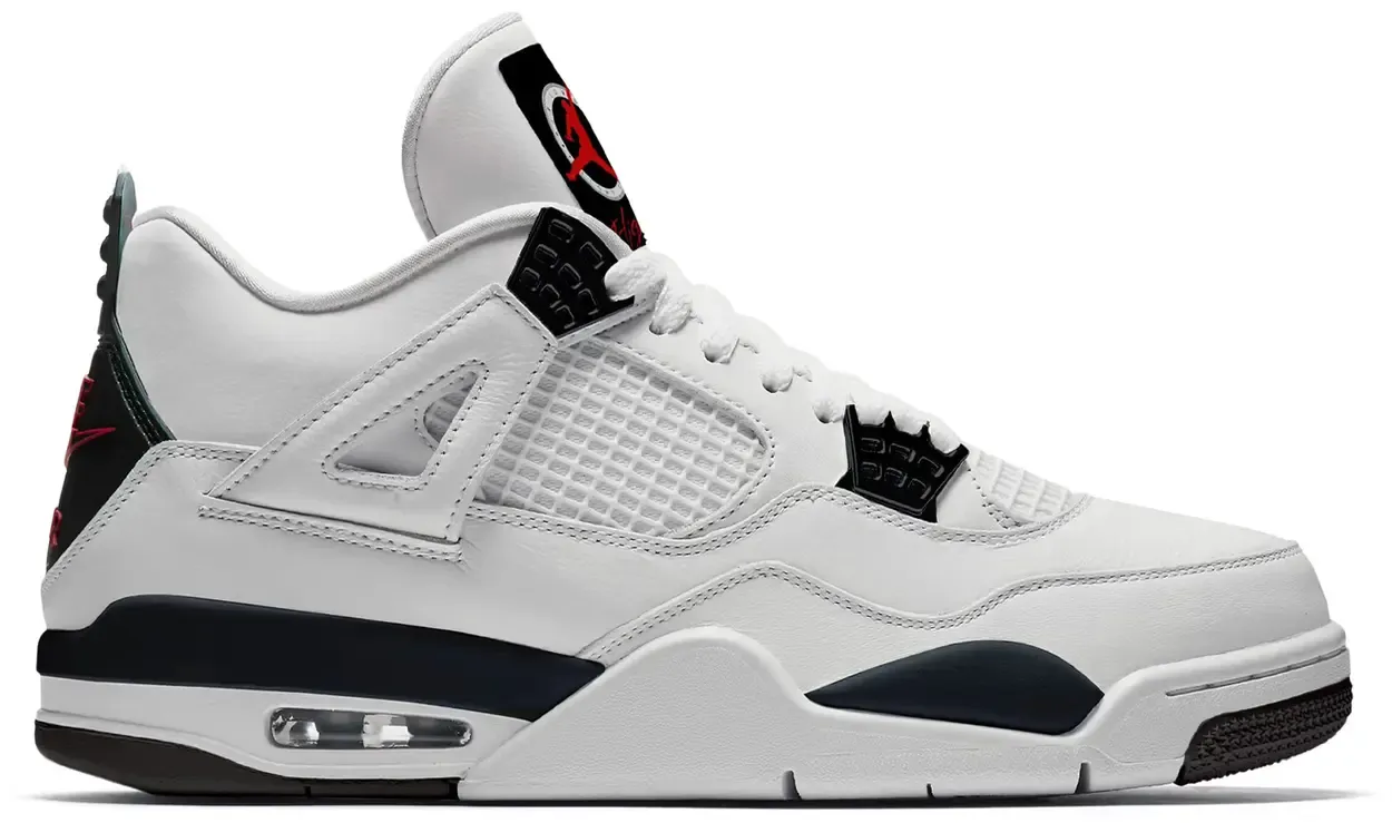 AJ 4 FLIGHT CLUB