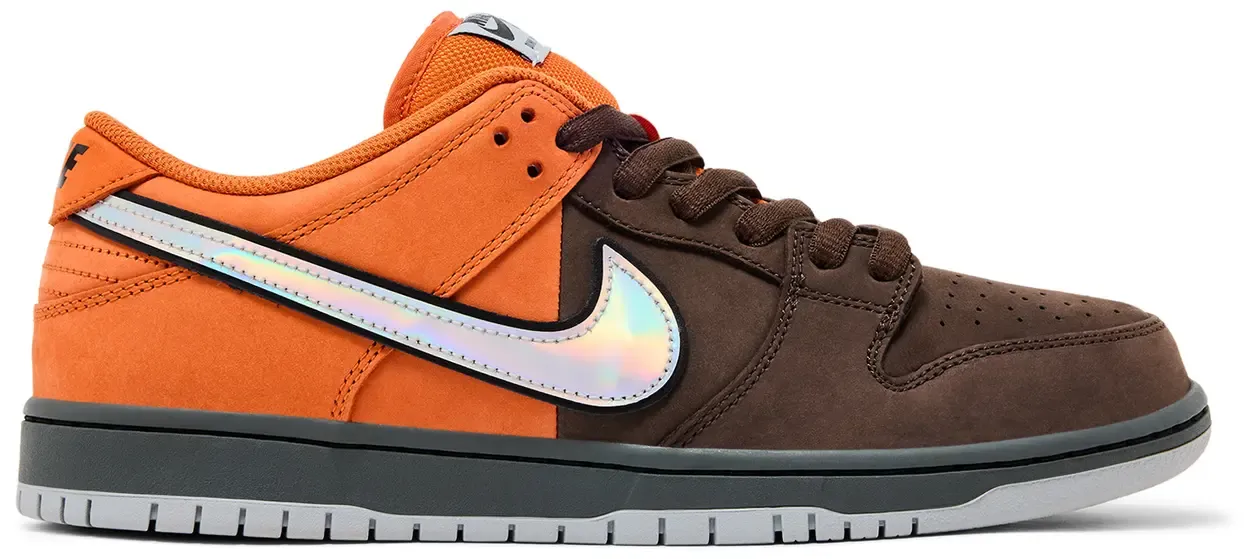 NIKE SB DUNK LOW MUNI FAST PASS
