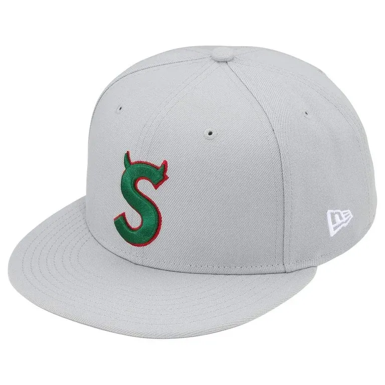 SUPREME DEVIL S LOGO FITTED GREY
