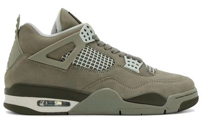 AJ 4 LIGHT ARMY