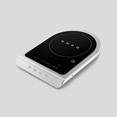 Portable induction cooker