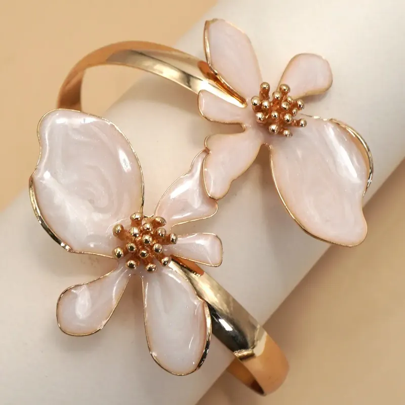 Jewelry &amp; Accessories