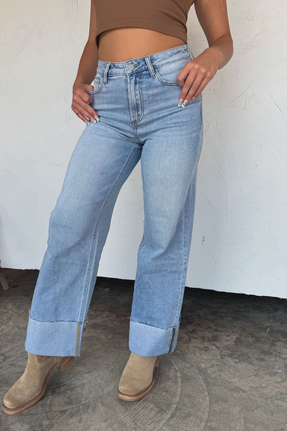 Leni Wide Cuff Jeans