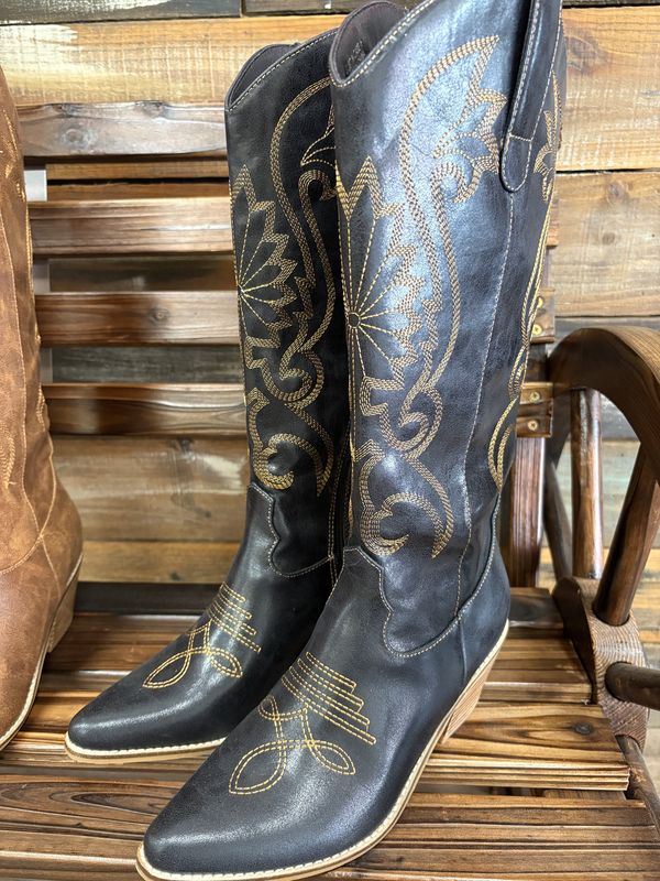 Just in Case Boots - Black