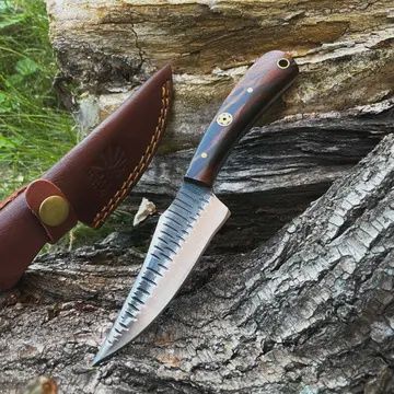 Carbon Steel Black Walnut Wood Scales