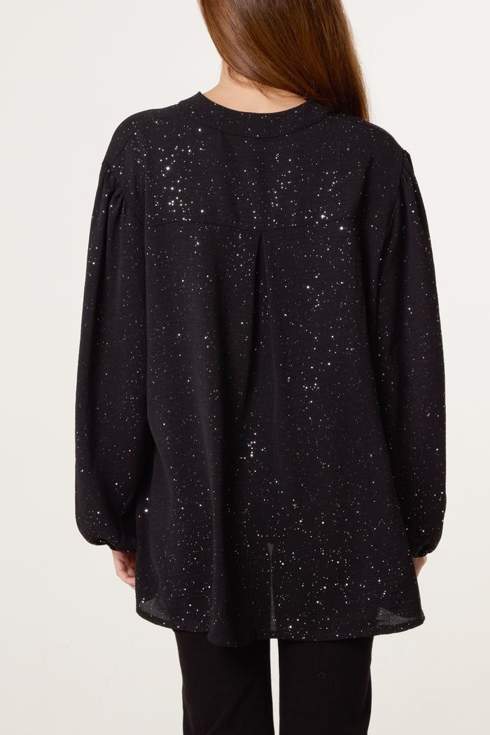 METALLIC GLITTER COLLARLESS V-NECK BLOUSE