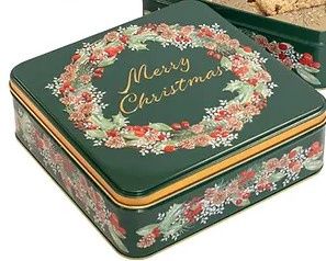 Farmhouse Embossed Festive Wreath Assorted Selection Tin