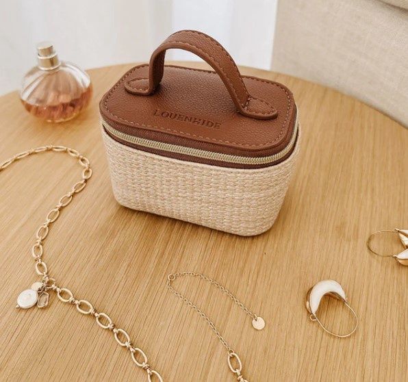 Jewellery Box - Trudy Louenhide
