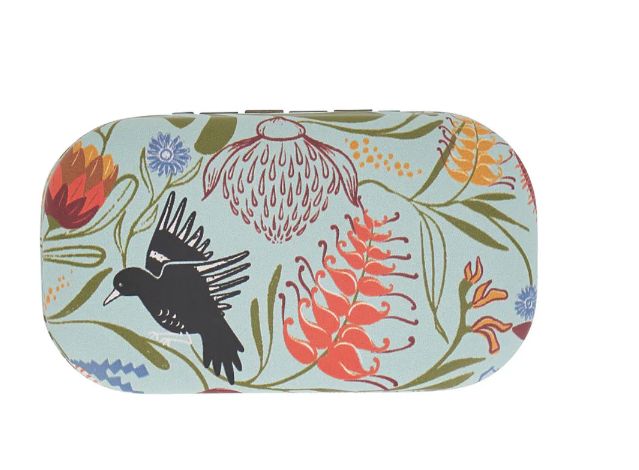 Safe Keeper, Colour: Magpie Floral