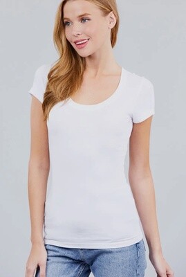Fitted Basic Scoop Neck Tee